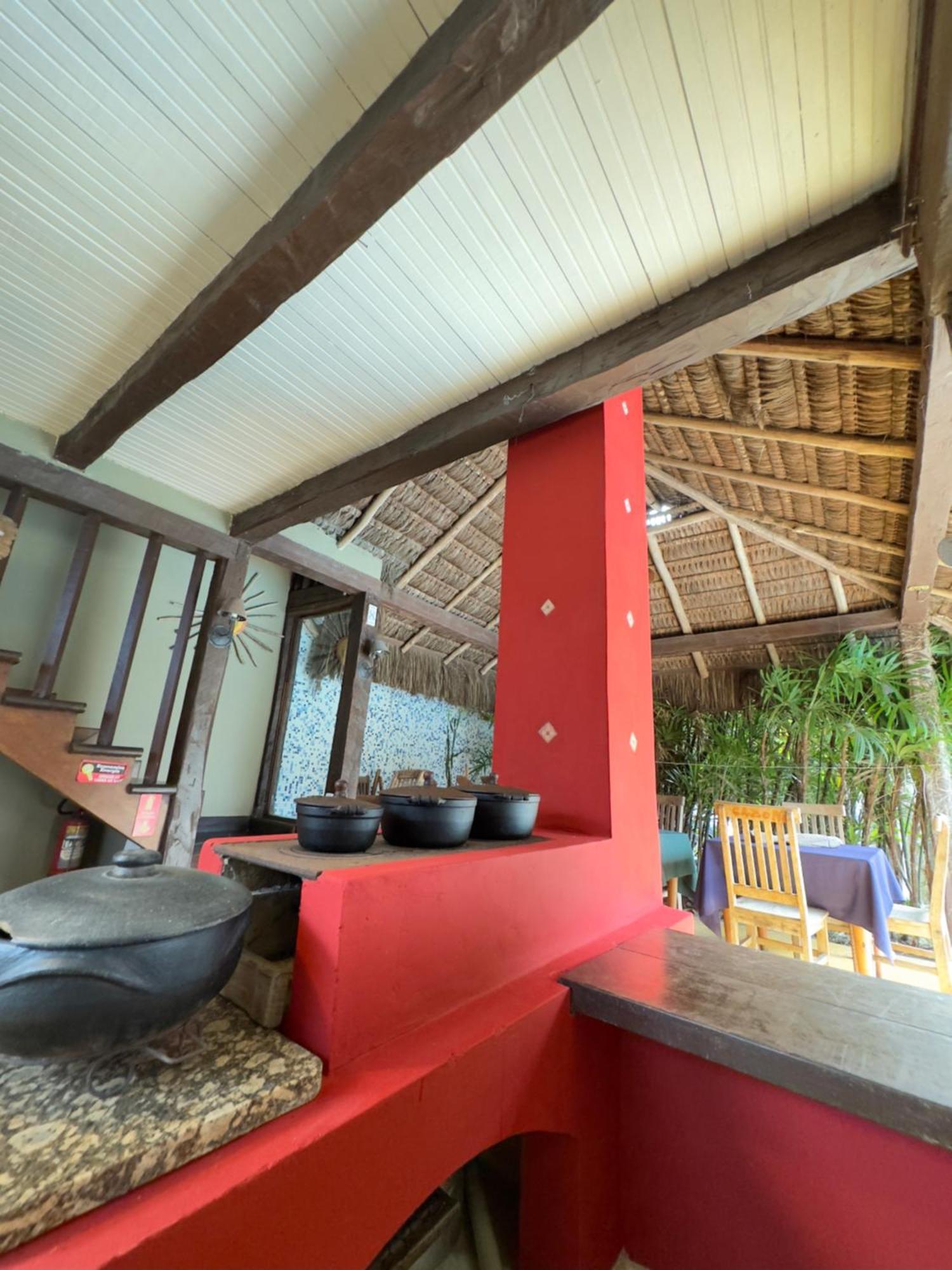 Pousada North Shore Maresias: Beachfront Retreat with Private Pool Exterior photo